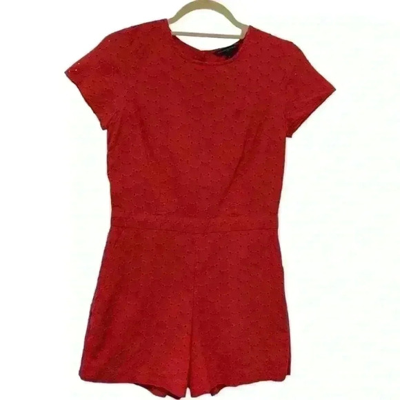 Banana Republic Eyelet Romper - Picture 5 of 10